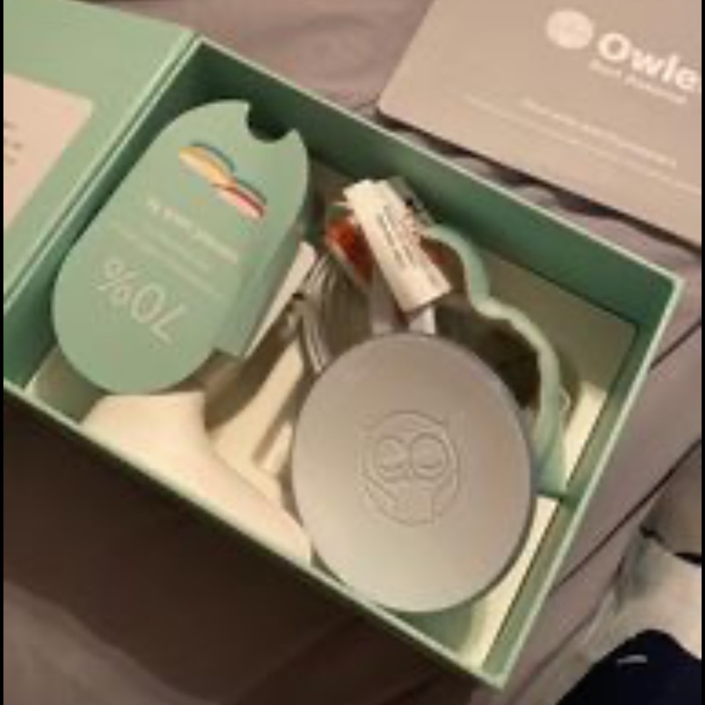 Owlet baby monitor. ON HOLD for Caroline